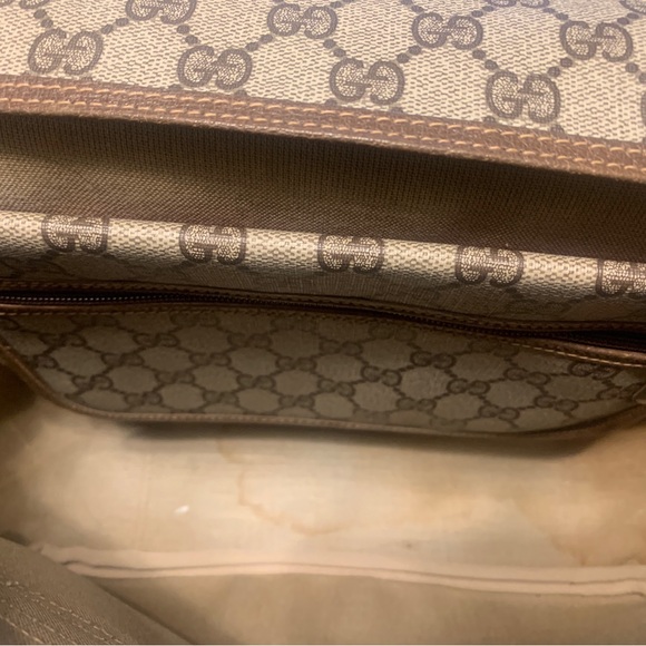 Genuine Gucci messenger bag complete with certificate - Picture 4 of 16